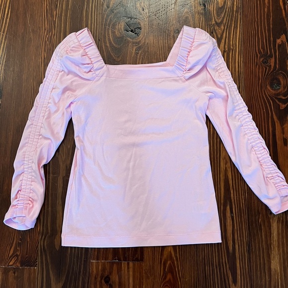 LILY PULITIZER Sirah Knit 3/4 Sleeve Top Ruched Sleeves in Light Pink XS - Picture 2 of 6